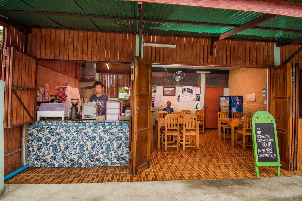 Sarm Mork Guest House Mae Hong Son Eksteriør billede