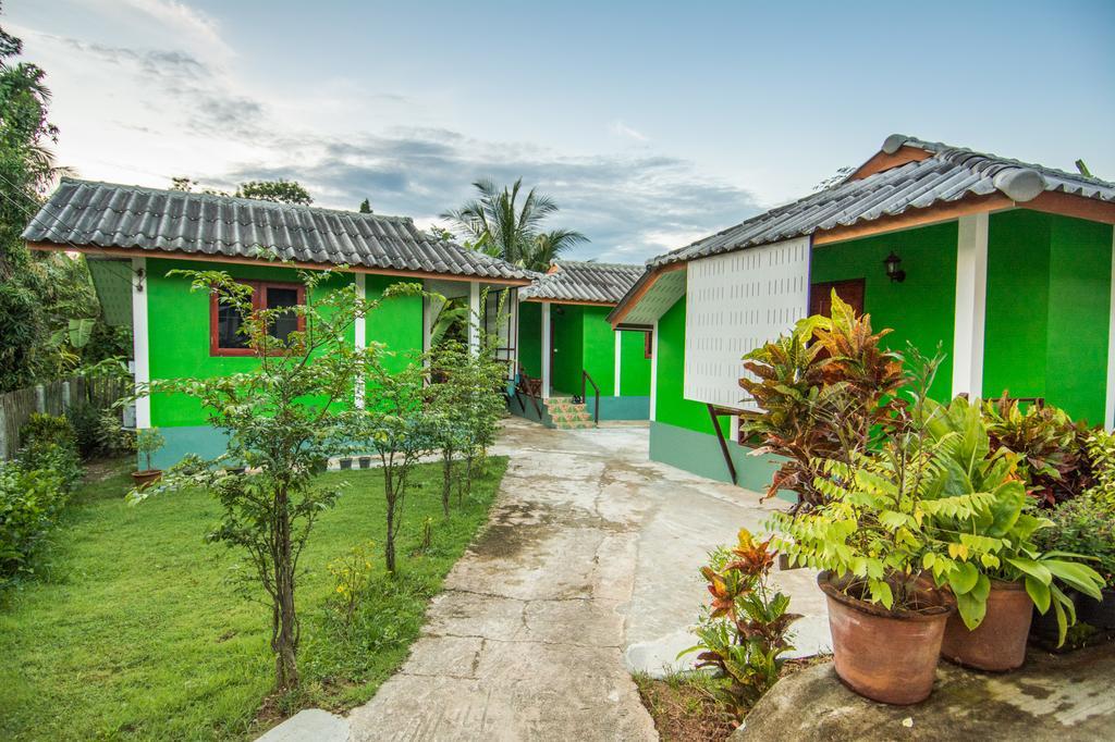 Sarm Mork Guest House Mae Hong Son Eksteriør billede