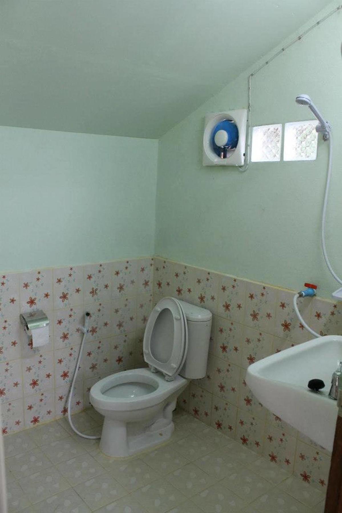 Sarm Mork Guest House Mae Hong Son Eksteriør billede